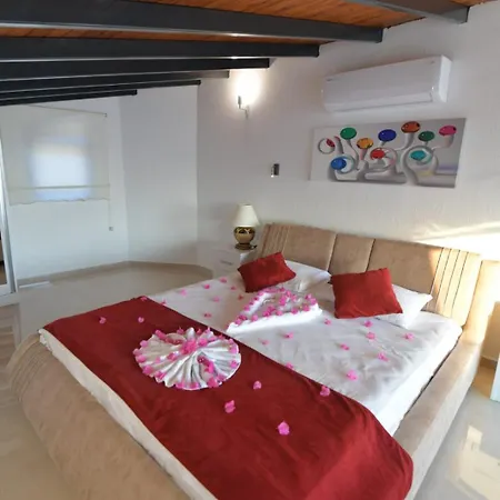 Alkim Bade Apartment *